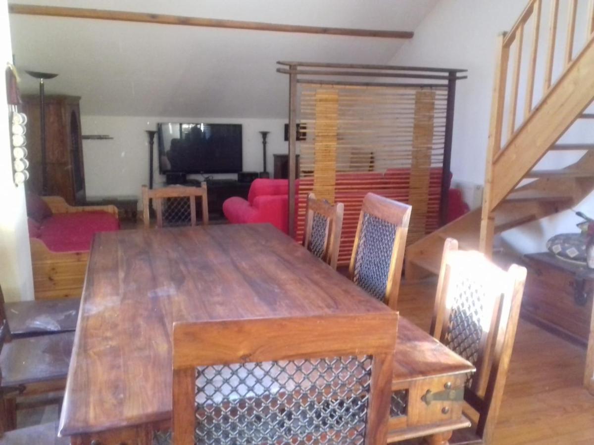 Appartement En Loft 50M2 Dans Maison Avec Chambre En Mezzanine Et Canapes Lits Dans Salon Saint-Pierre-de-Chartreuse Exteriér fotografie